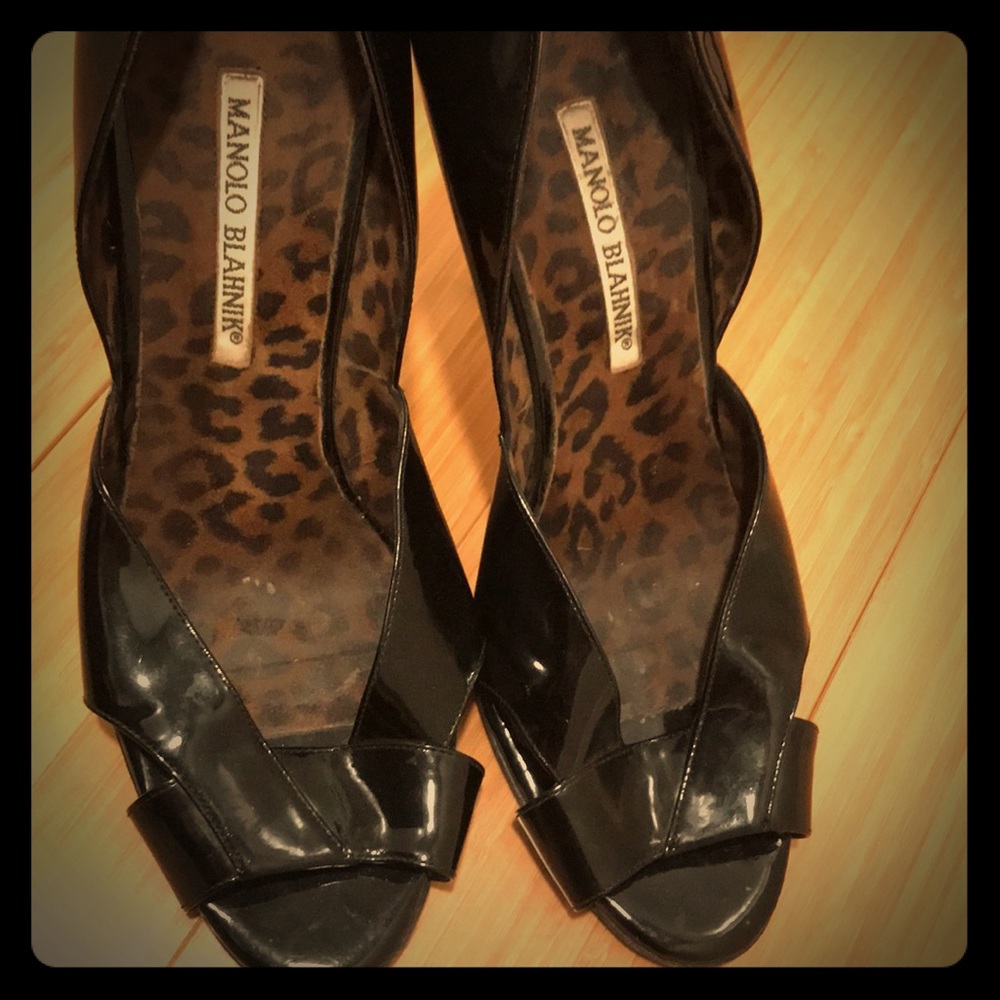 Manolo Blahnik Black Patent open toe pumps